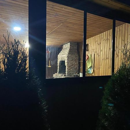 Vila Emma Rîşnov المظهر الخارجي الصورة